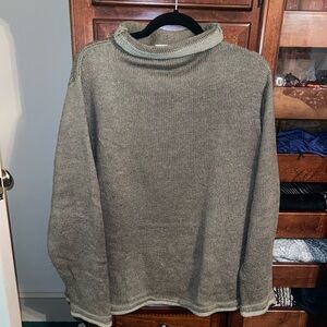 NWB Woman Green/Gray Sweater 2X 18/20